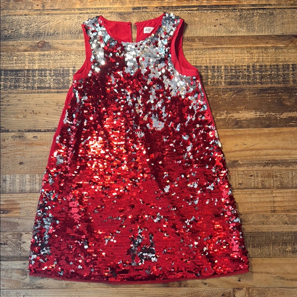 Girls H&M Red & Silver Valentine’s (w hearts) Flip Sequin Dress size 8/9